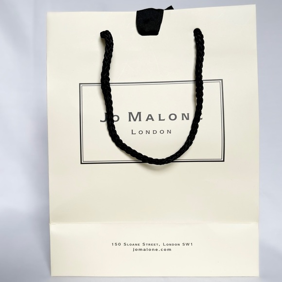 JO MALONE Small Paper Boutique Shopping Bag With Black Ribbon - Picture 2 of 6
